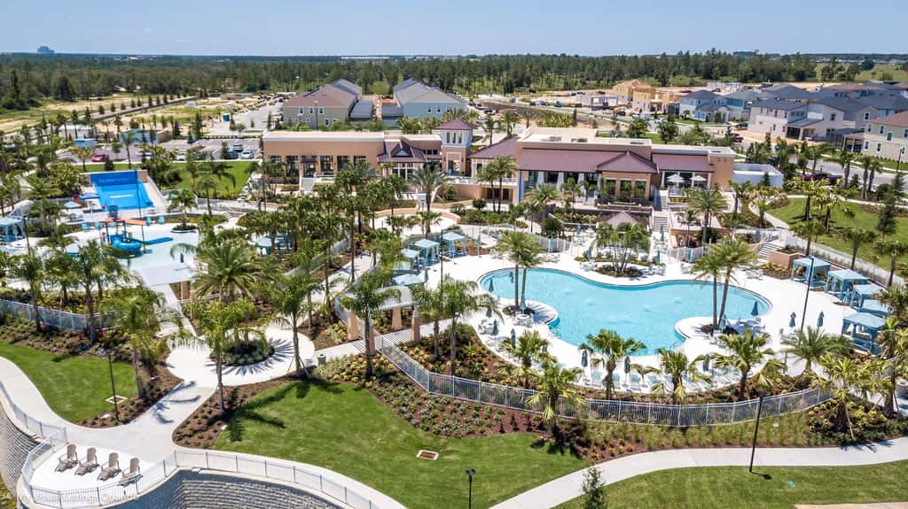 Beautiful and Spacious Home at Kissimmee