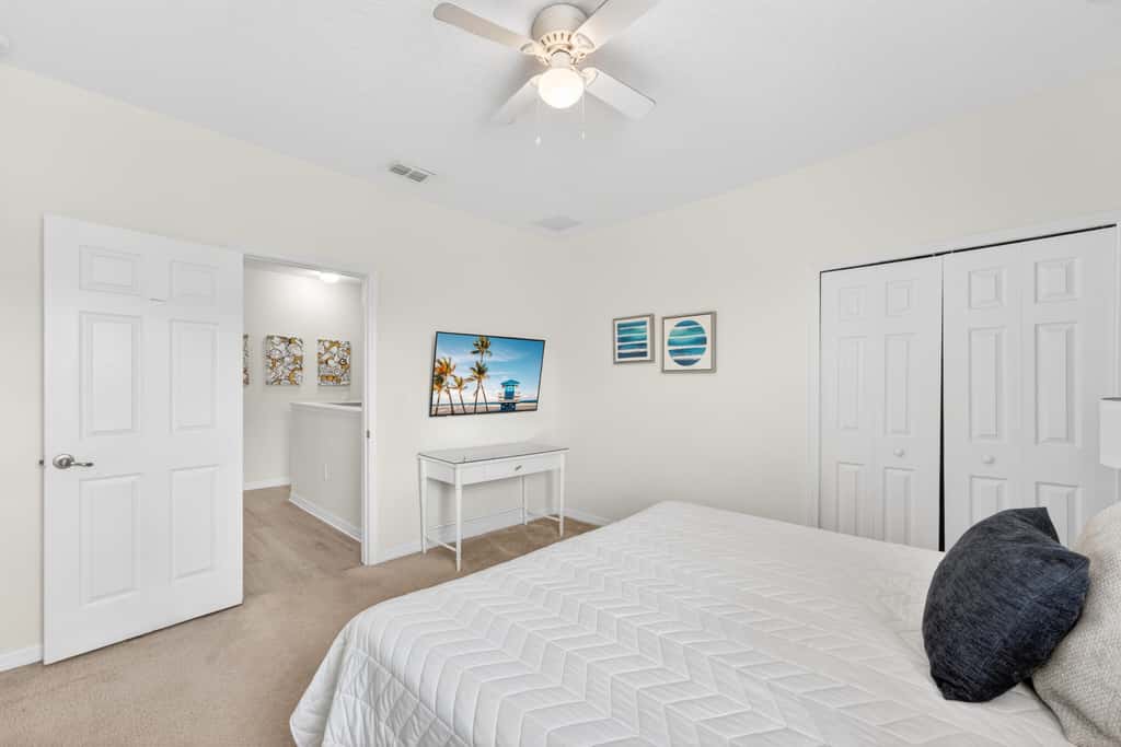14BR Mansion Pool Theater Sleeps 39