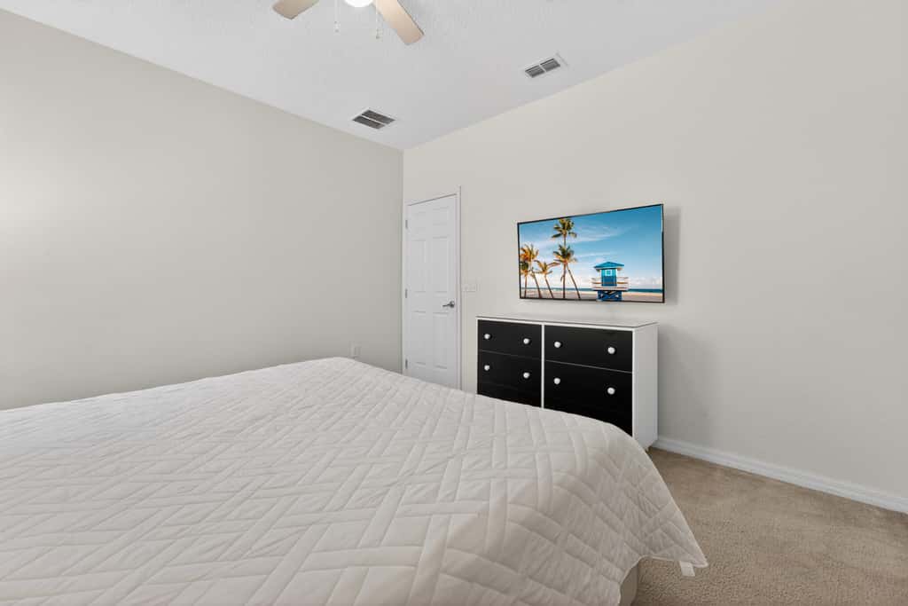 14BR Mansion Pool Theater Sleeps 39