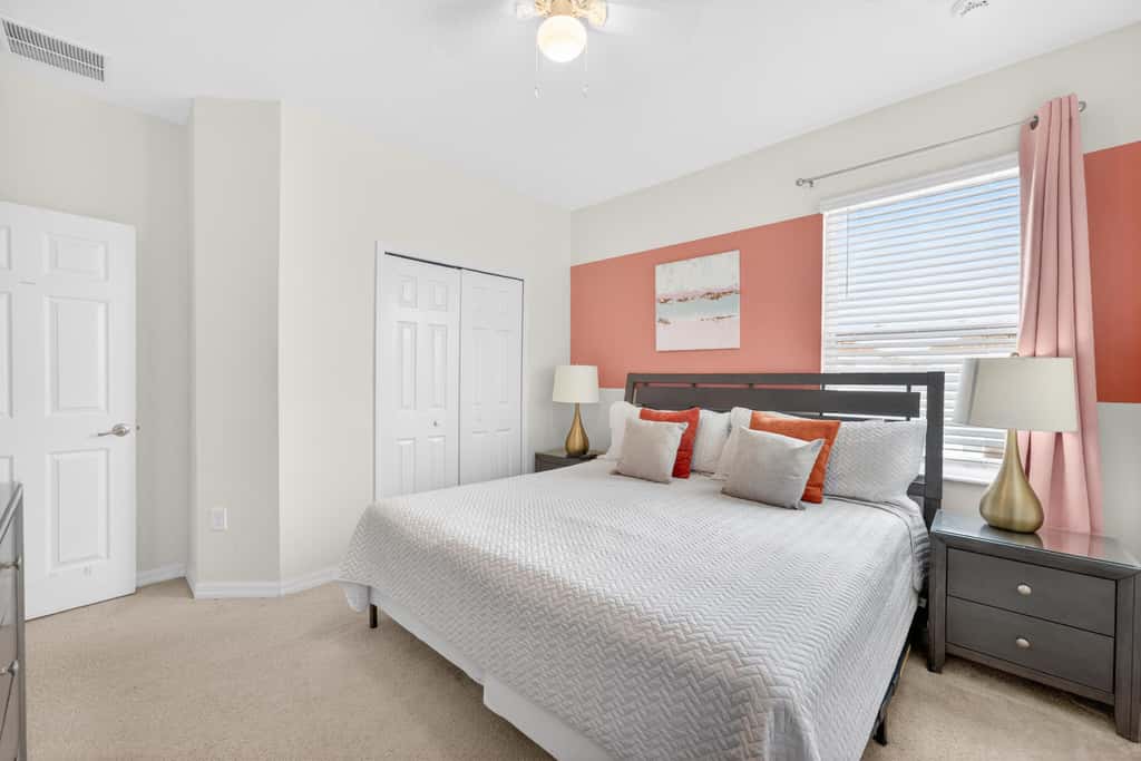 14BR Mansion Pool Theater Sleeps 39