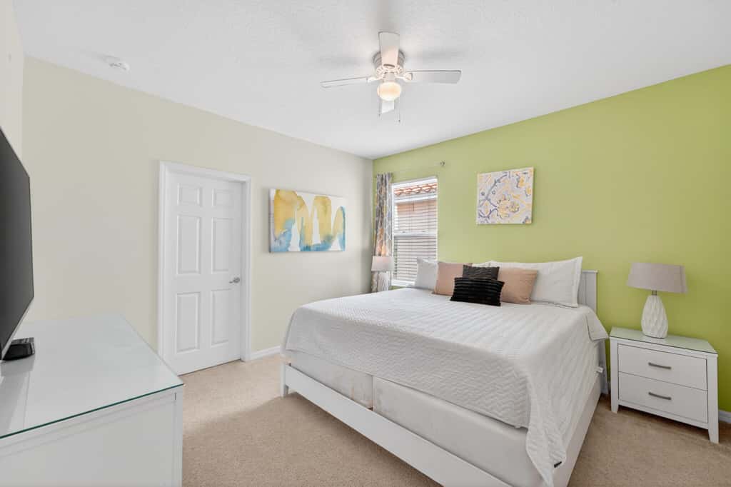 14BR Mansion Pool Theater Sleeps 39