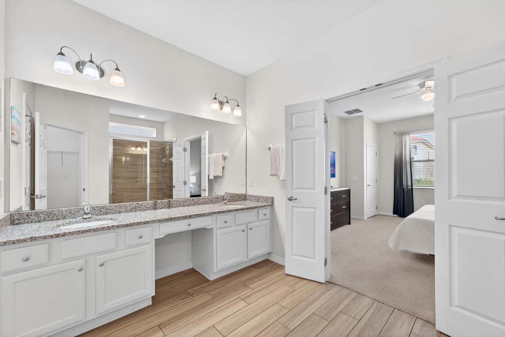 14BR Mansion Pool Theater Sleeps 39
