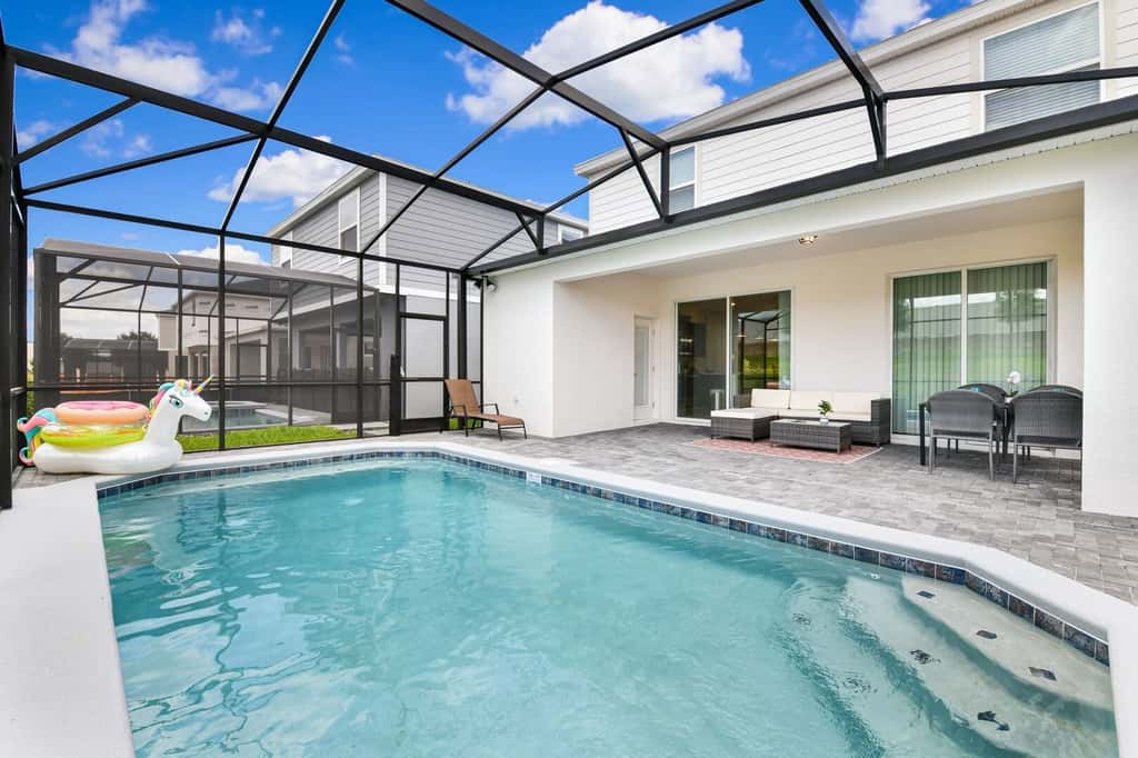 Davenport Luxury House with 5 en-suites