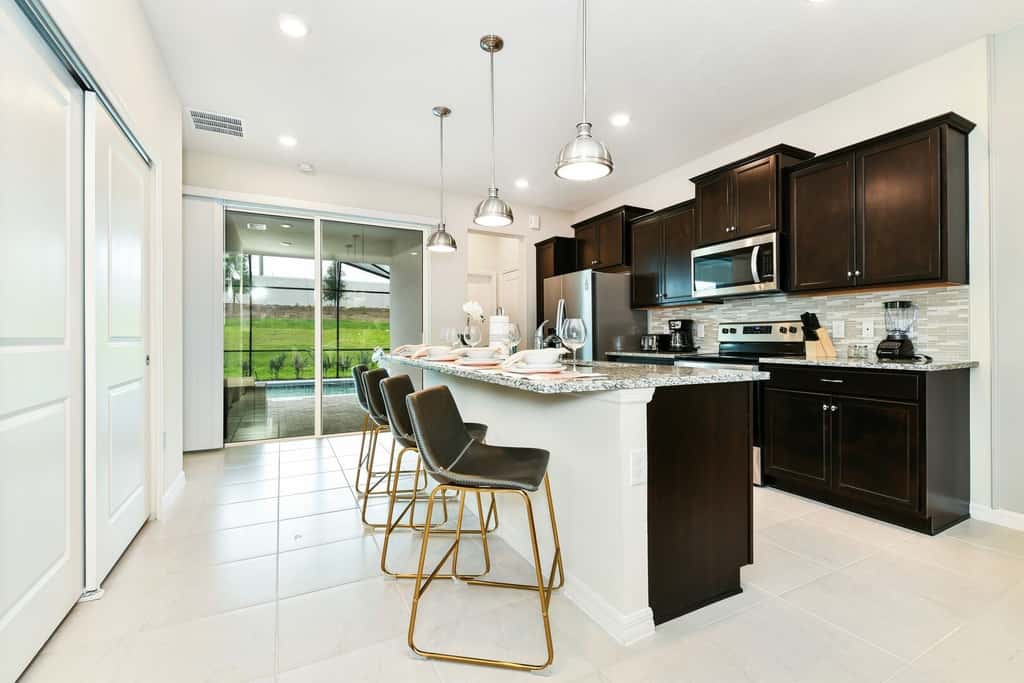 Davenport Luxury House with 5 en-suites