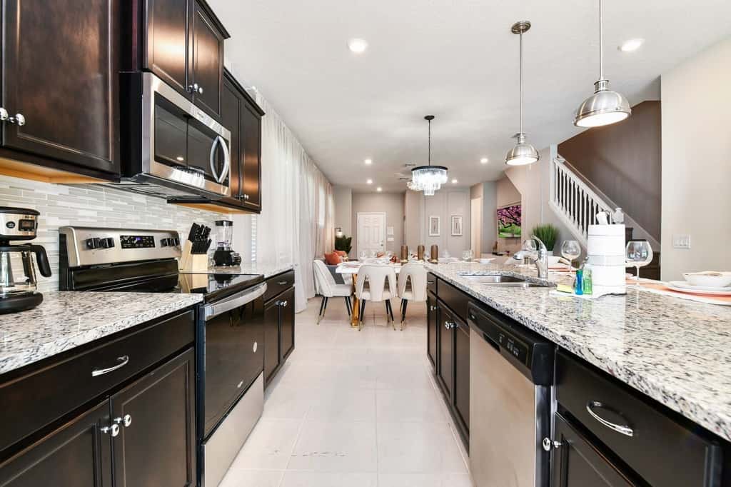 Davenport Luxury House with 5 en-suites