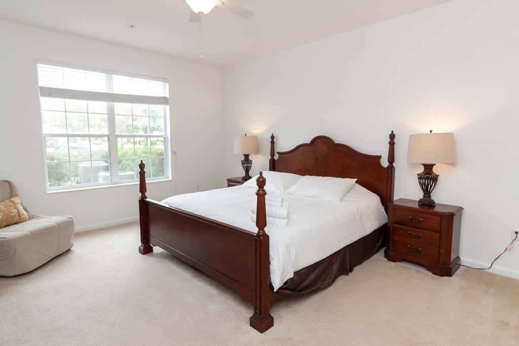 Spacious Condo Close to Universal