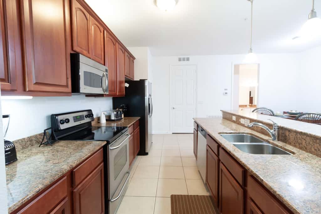 Spacious Condo Close to Universal