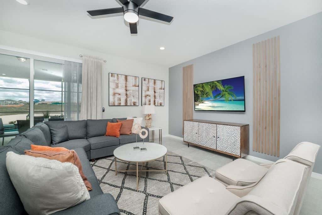 Spacious & Gated House at Davenport