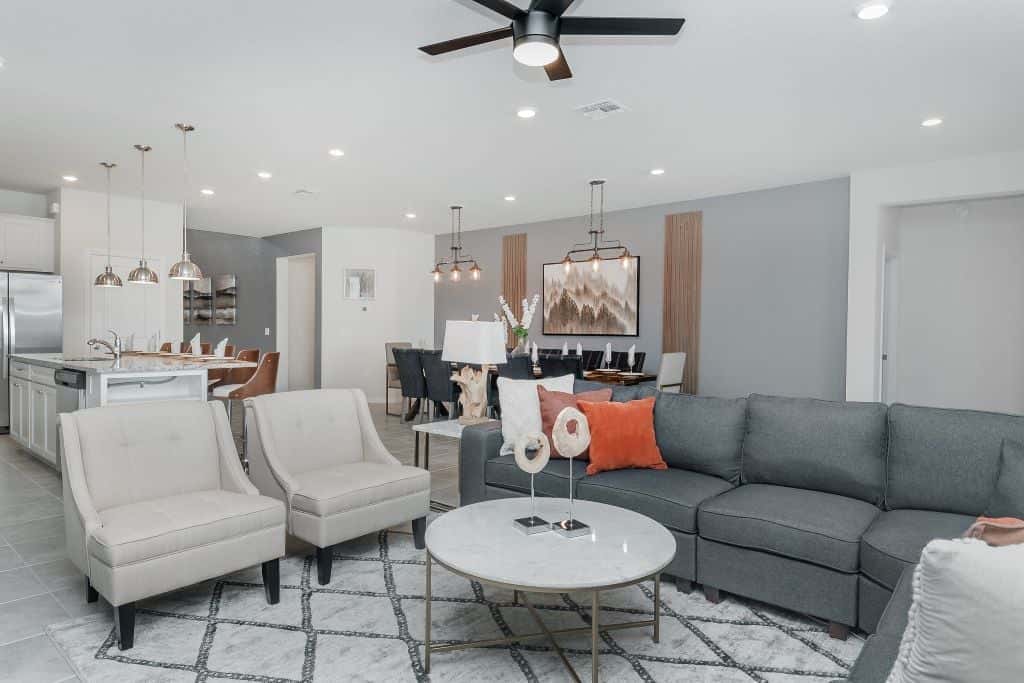Spacious & Gated House at Davenport