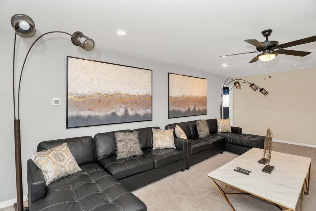 Spacious & Gated House at Davenport