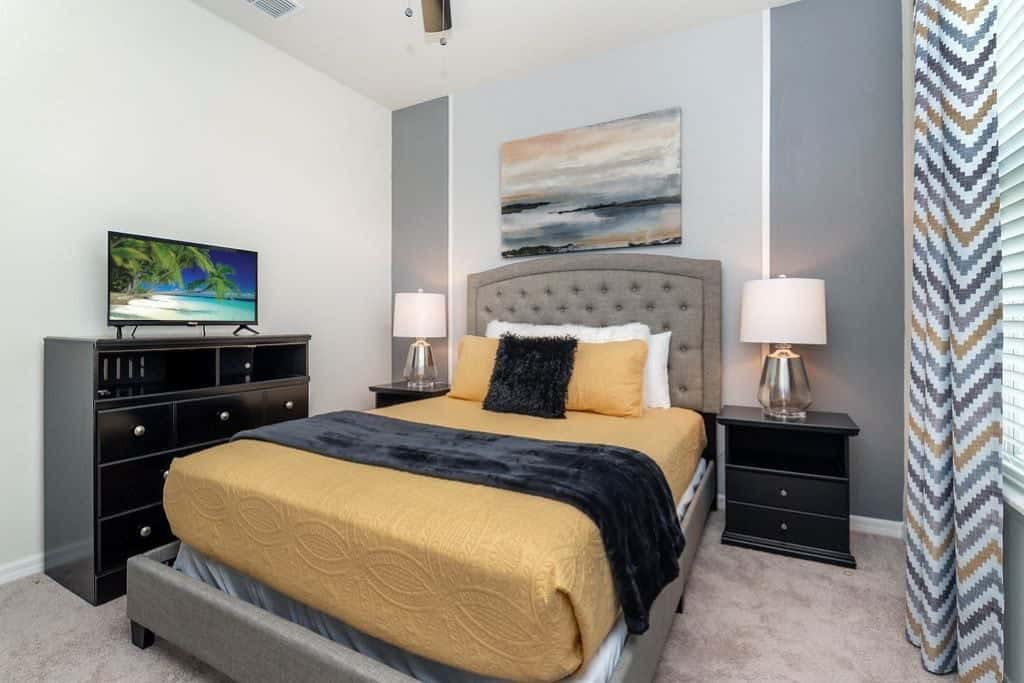 Spacious & Gated House at Davenport