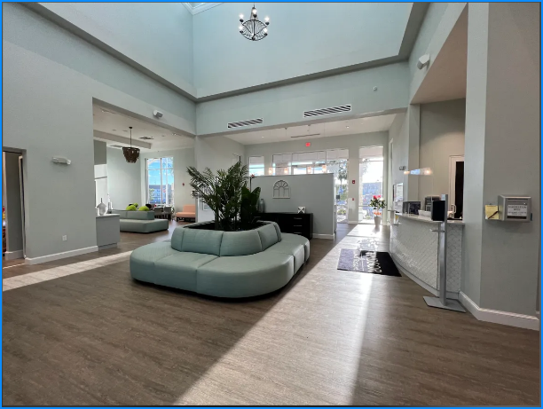 Spacious & Gated House at Davenport