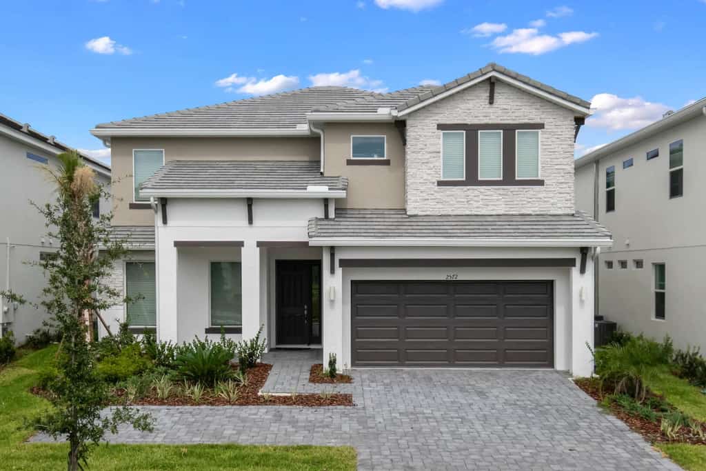 Stunning Modern Home!