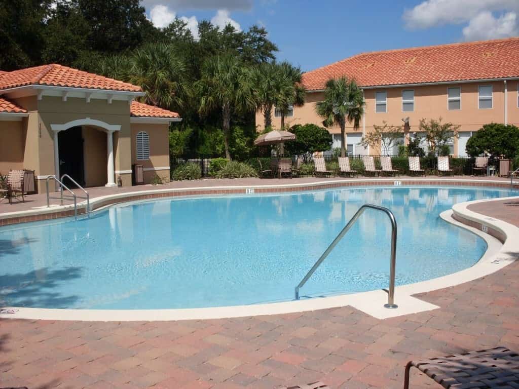 Townhouse w/ Hot Tub Near Disney | Sleeps 12