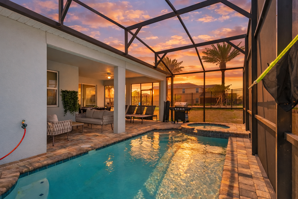 Luxury 8BR Private Pool Family Villa Near Disney