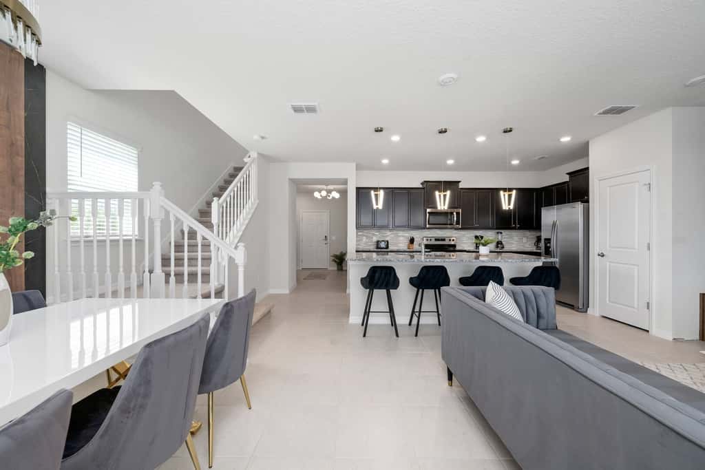 Stay in Townhome at Davenport