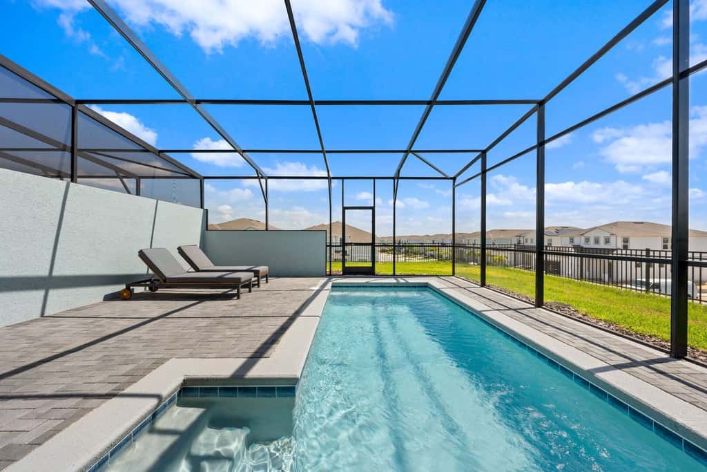 Stay in Townhome at Davenport