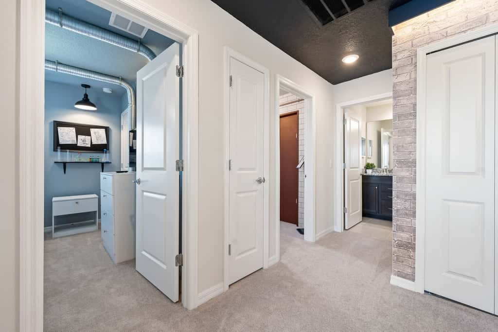 Stay in Townhome at Davenport