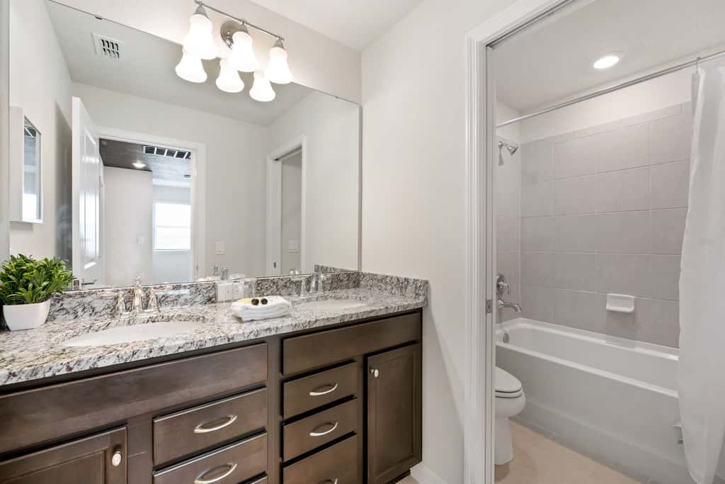 Stay in Townhome at Davenport
