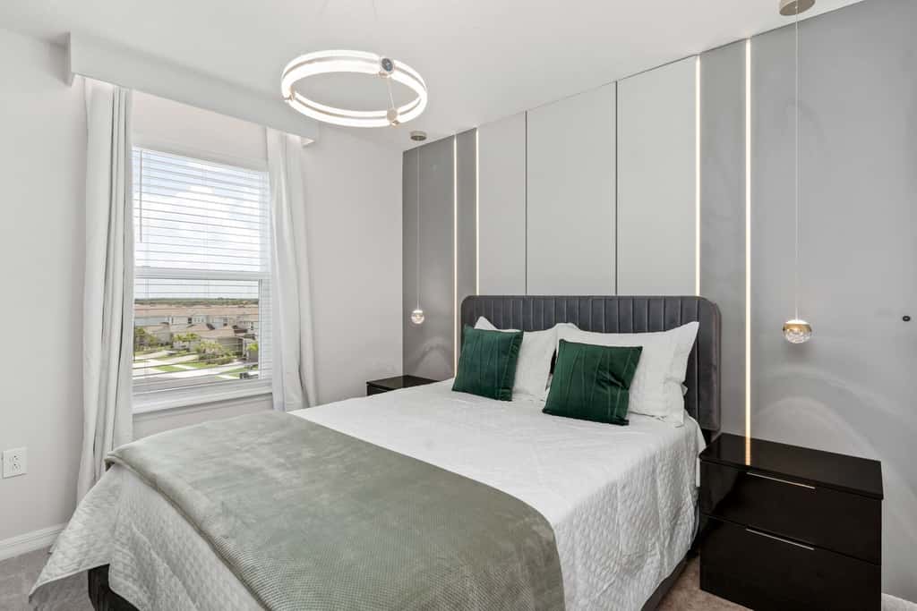 Stay in Townhome at Davenport