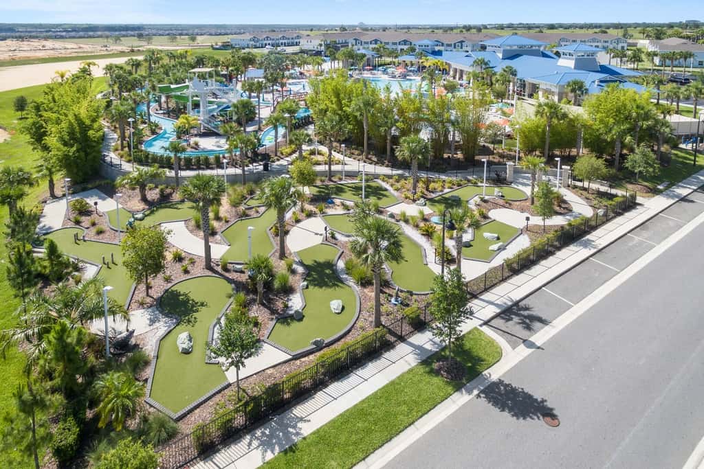 Stay in Townhome at Davenport