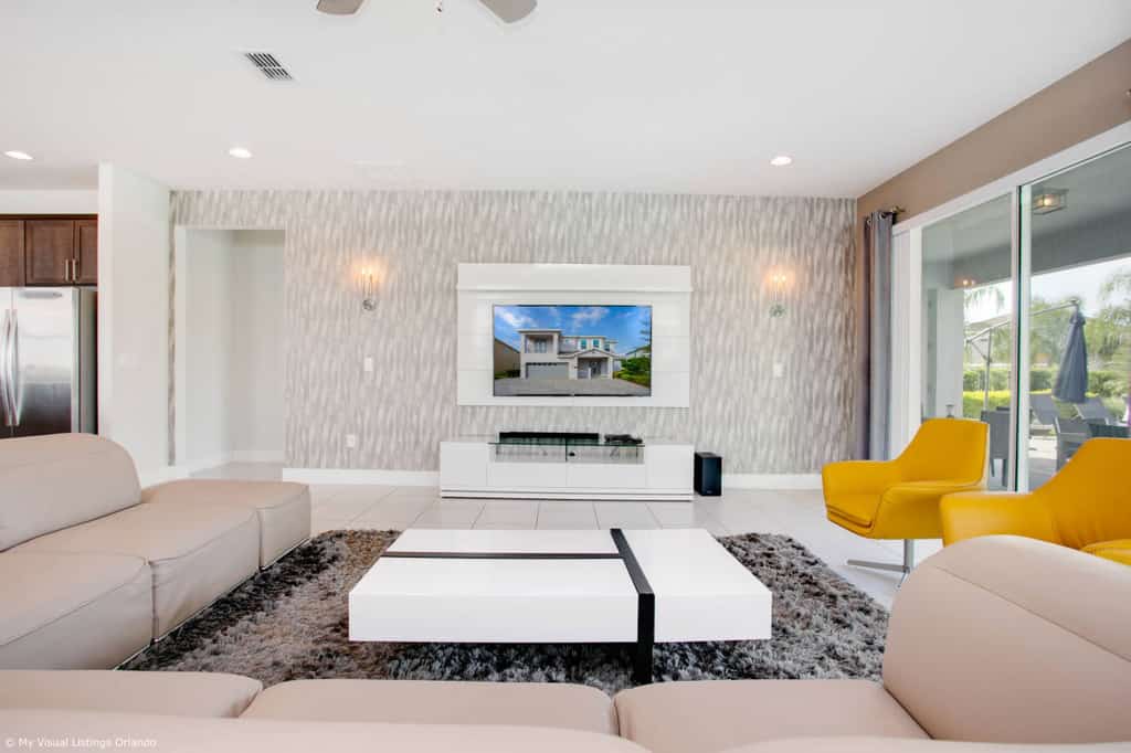 Stylish Family Home Private Pool/Spa | 10min to Disneyworld | Sleeps 22 | EN101