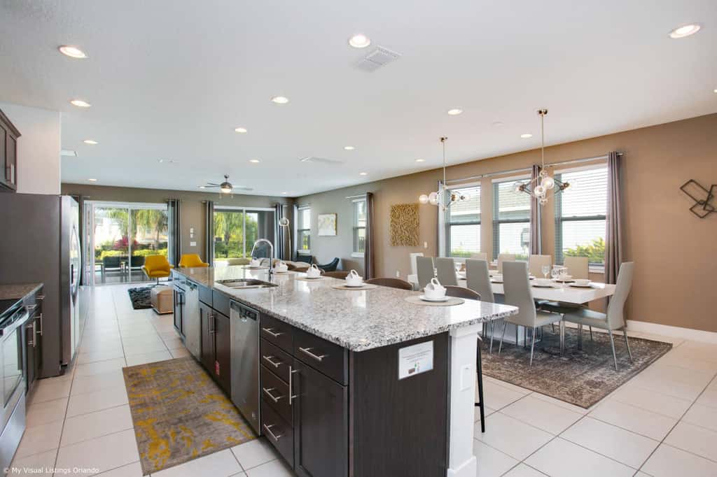 Stylish Family Home w/ Private Pool