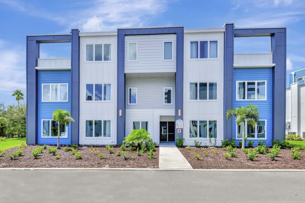 Spacious Group Stay at Reunion