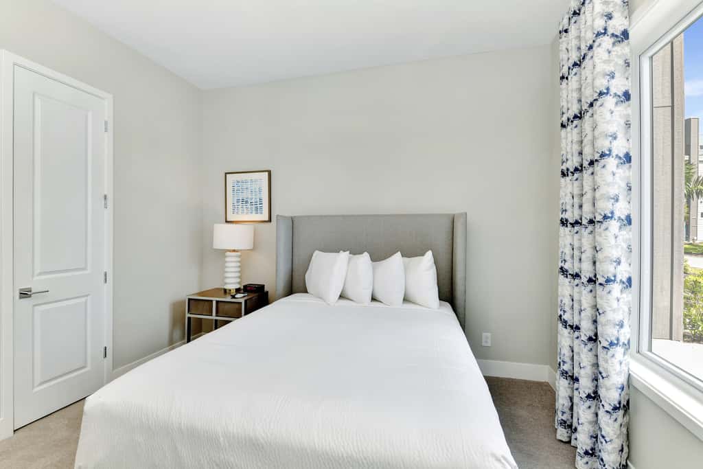 Spacious Group Stay at Reunion