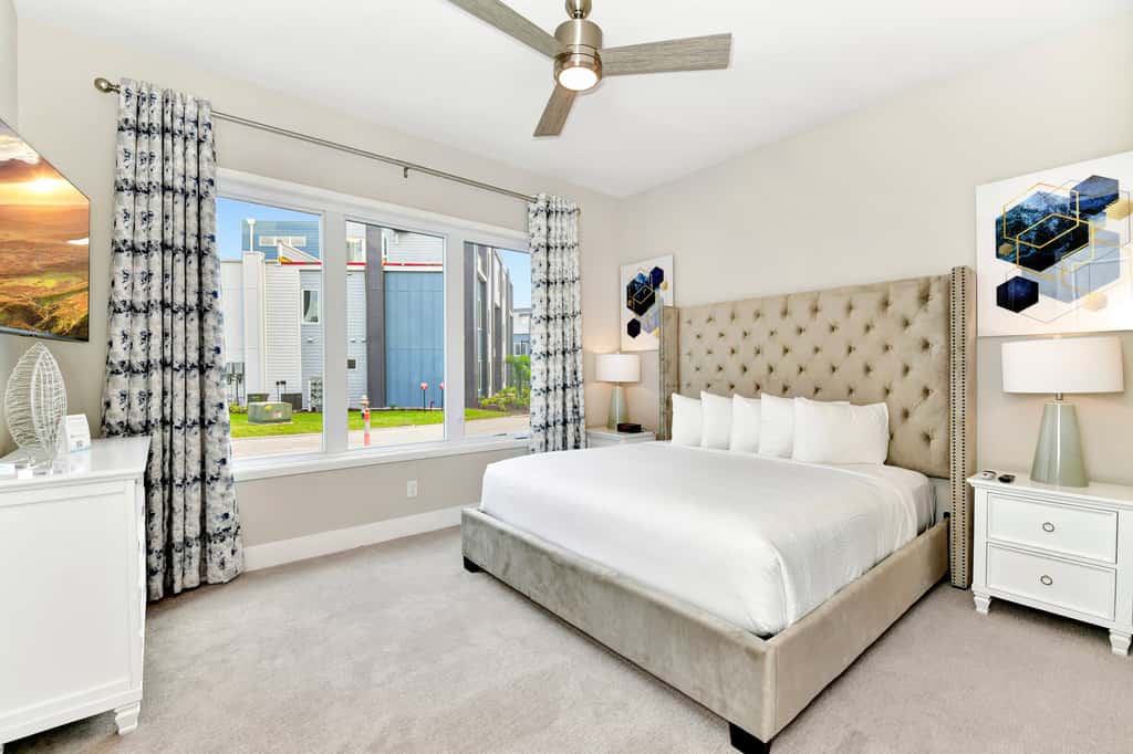Spacious Group Stay at Reunion