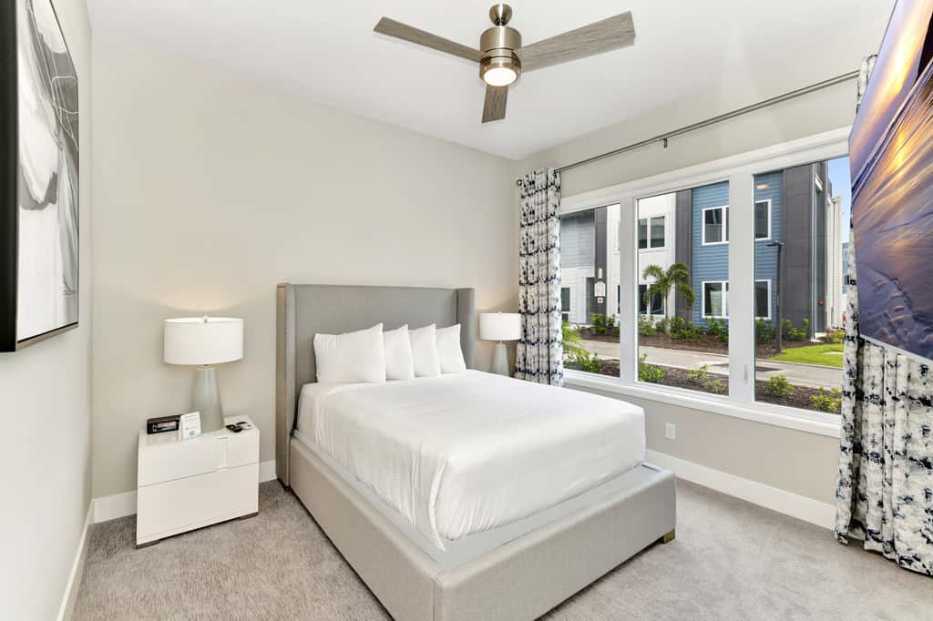 Spacious Group Stay at Reunion