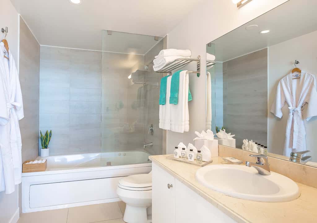 Modern Grove Residence | Quiet & High-Floor