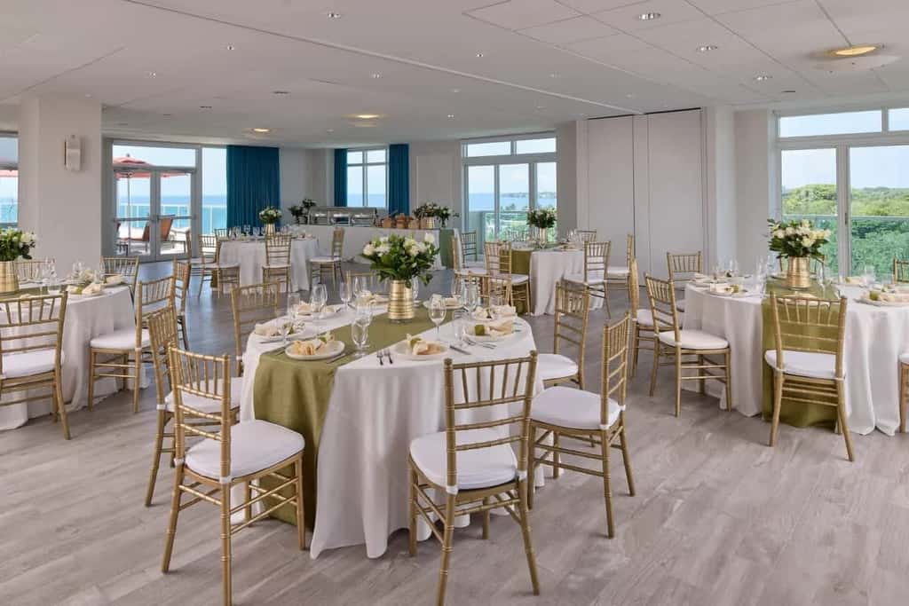 Wraparound Patio Apartment w/ Bay Views
