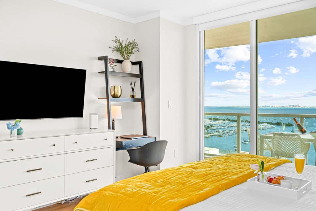 Wraparound Patio Apartment w/ Bay Views