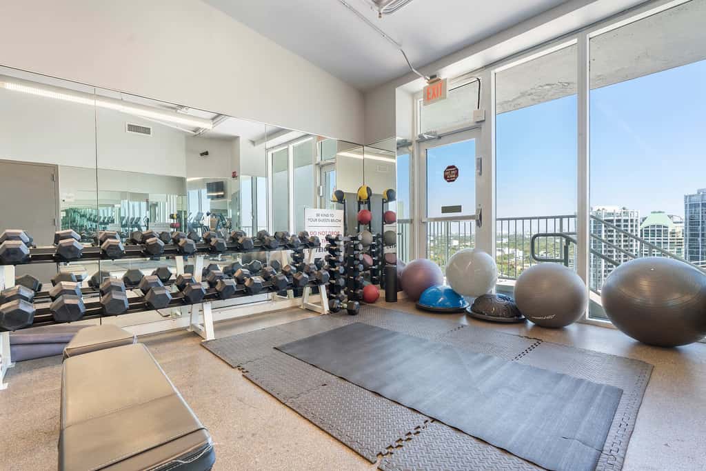 Wraparound Patio Apartment w/ Bay Views