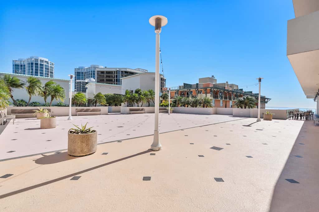 Wraparound Patio Apartment w/ Bay Views