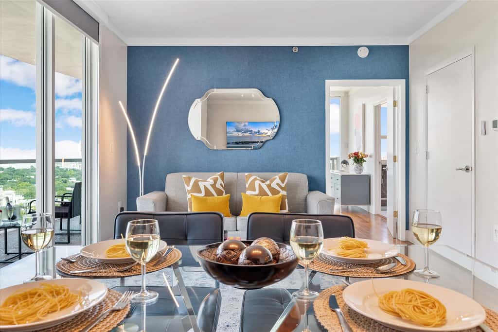 Panoramic View 1BR Apartment - Coconut Grove