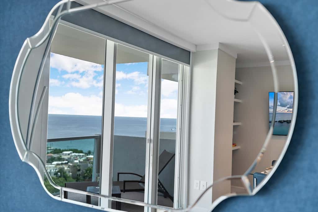 Panoramic View 1BR Apartment - Coconut Grove
