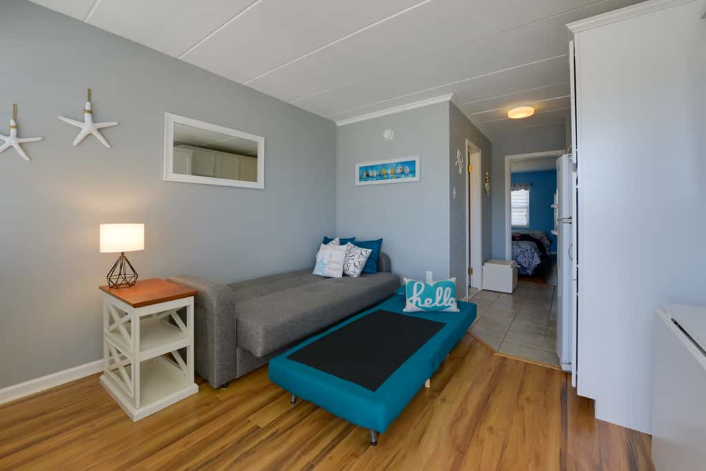 North Wildwood Condo w/ Pool, Walk to Boardwalk!