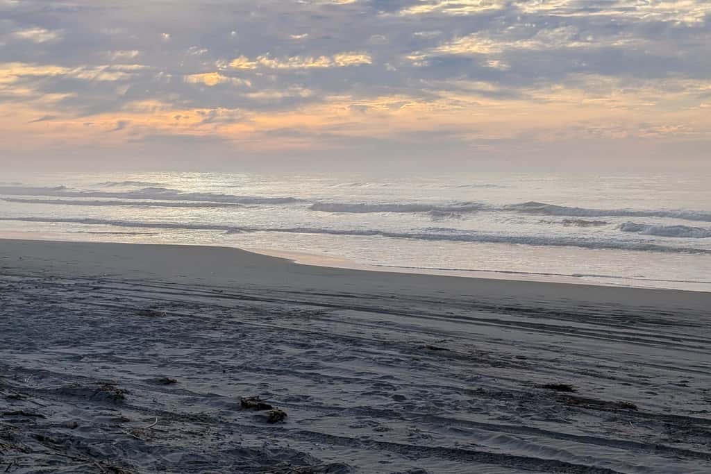 Coastal Condo w/ Pool, 1 Block to Wildwood Beach!