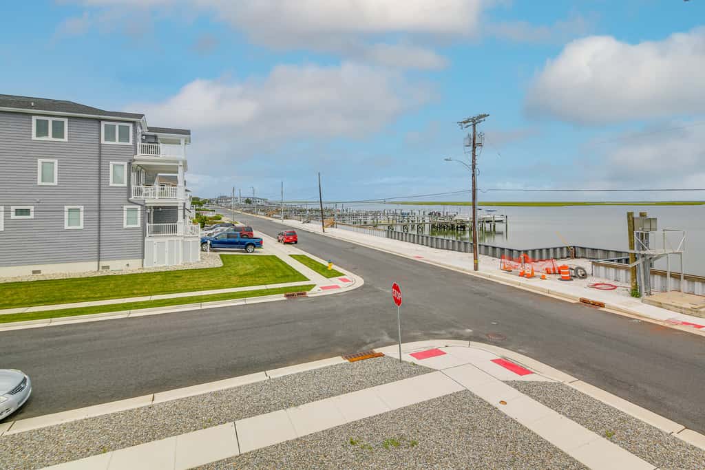 Waterfront Brigantine Home, Walk to Beach!