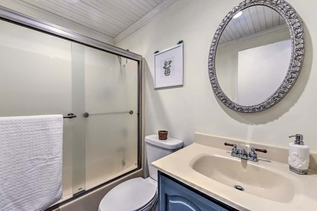 Bayfront Brigantine Escape w/ Porch & Bay Views!