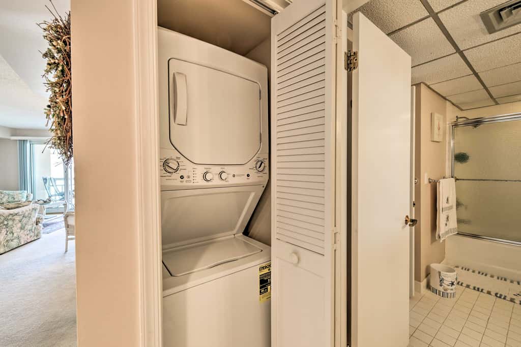 Private Beach! Oceanfront Wildwood Crest Retreat