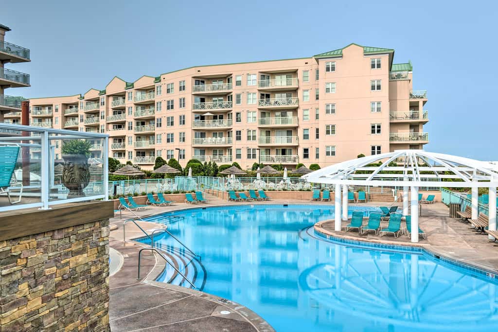 Private Beach! Oceanfront Wildwood Crest Retreat
