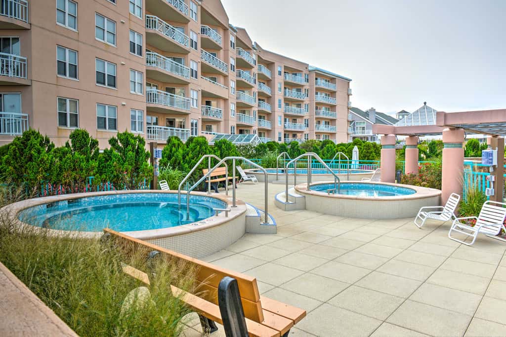 Private Beach! Oceanfront Wildwood Crest Retreat