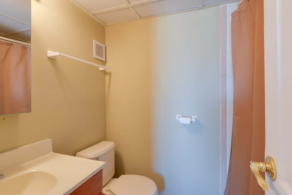 Simple North Wildwood Condo - Steps to Beach!