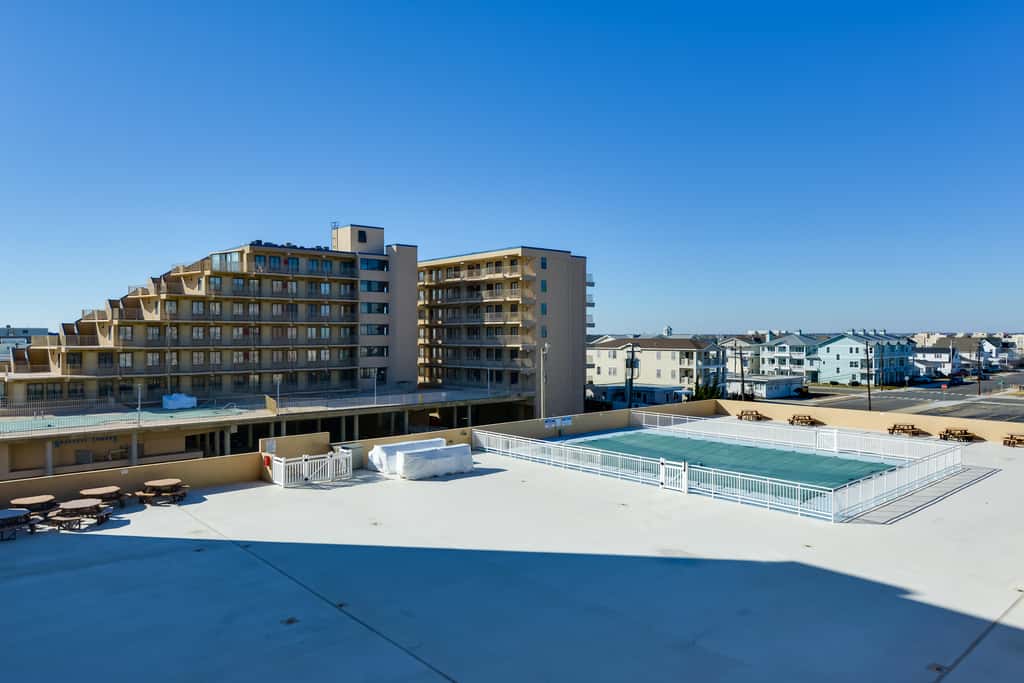 Simple North Wildwood Condo - Steps to Beach!