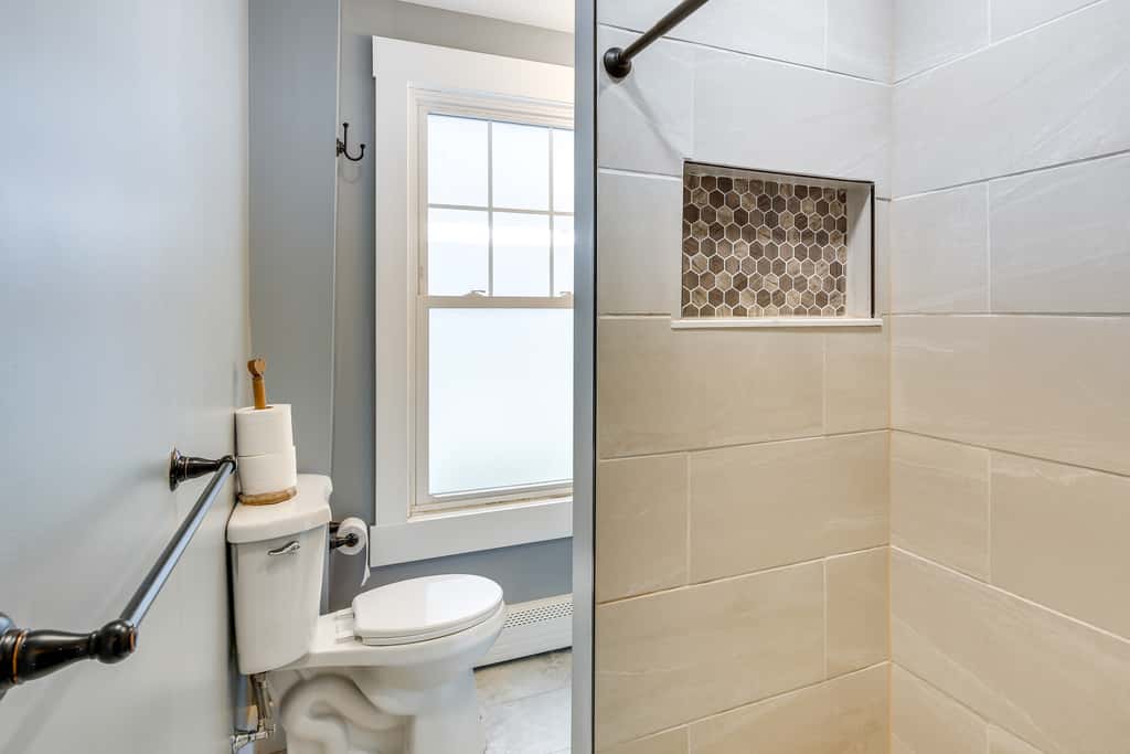 1 Block to Convention Center! Dog-Friendly Apt