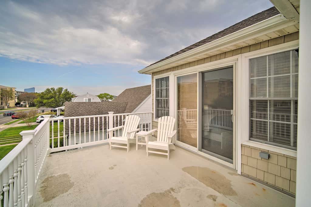 Spacious Brigantine Home ~ 1 Block to Beach!
