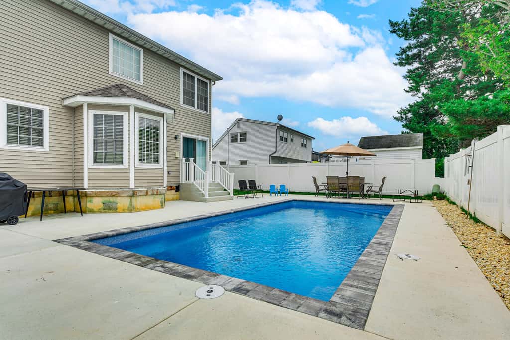 Spacious Brigantine Home ~ 1 Block to Beach!